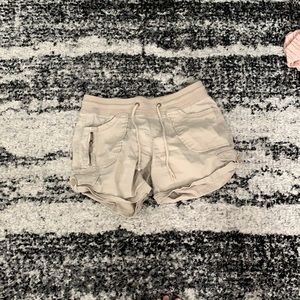 Khaki shorts